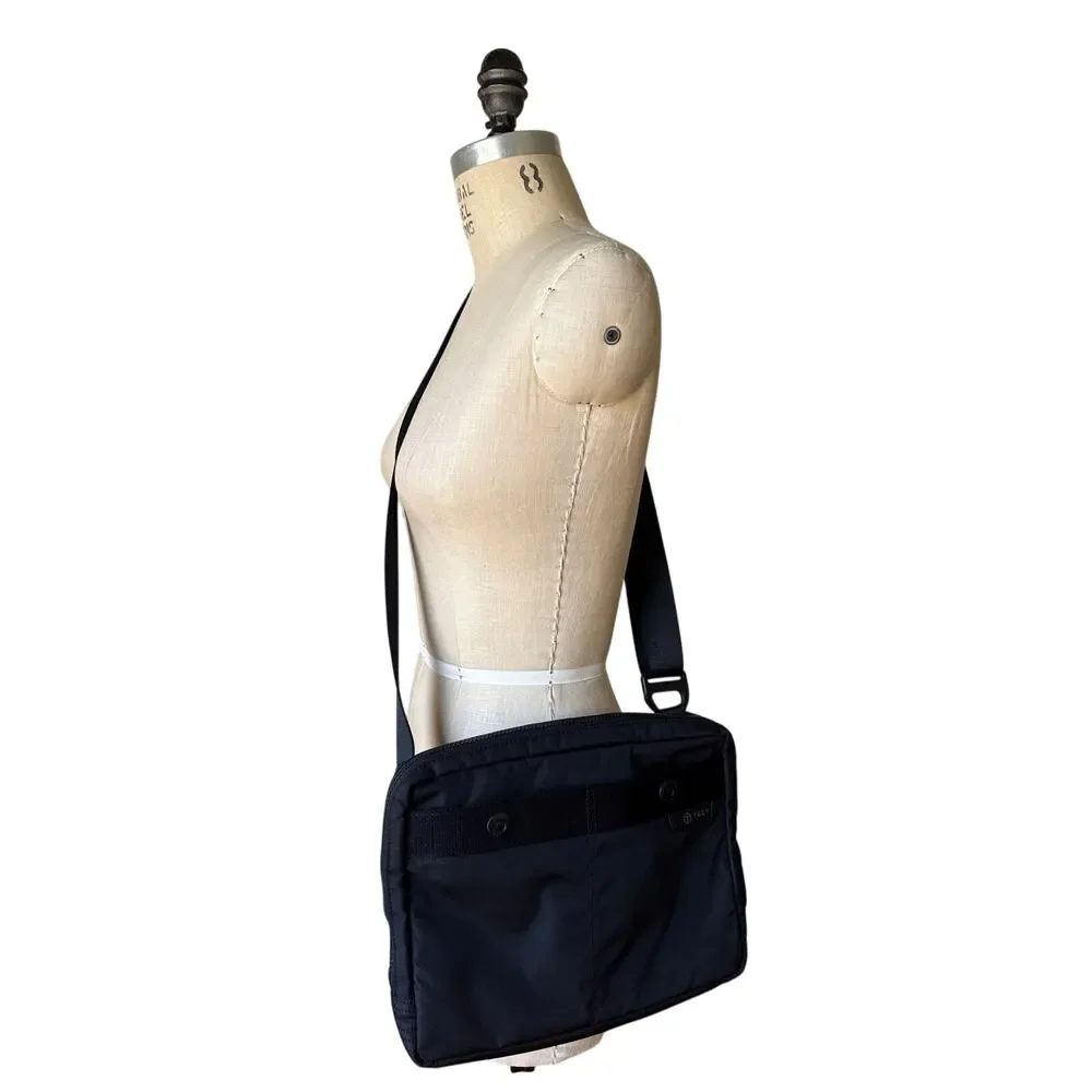 T-Tech by Tumi Crossbody Computer Bag in Black and Navy Blue Professional Work